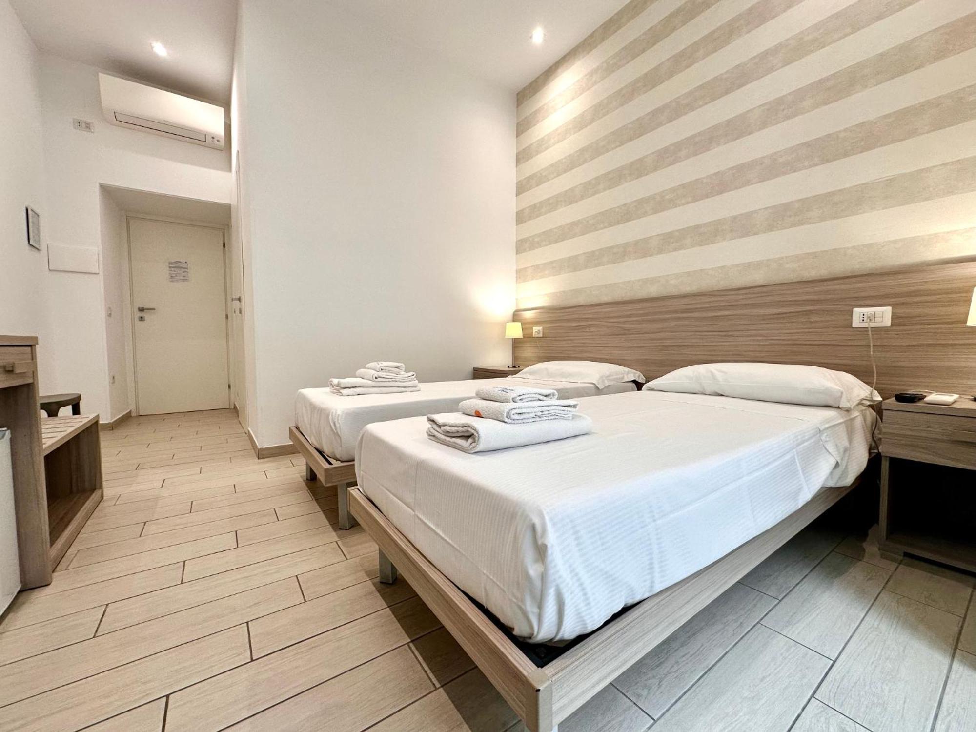Lungomare Rooms Castellammare di Stabia Room photo